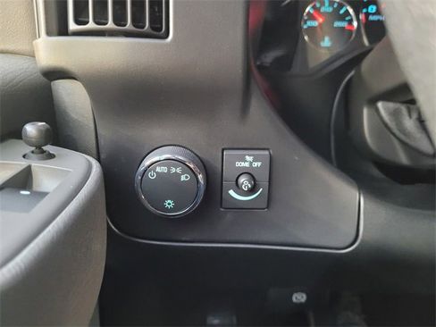 Used 2022 Chevrolet Express 2500 w/ Driver Convenience Package image 13