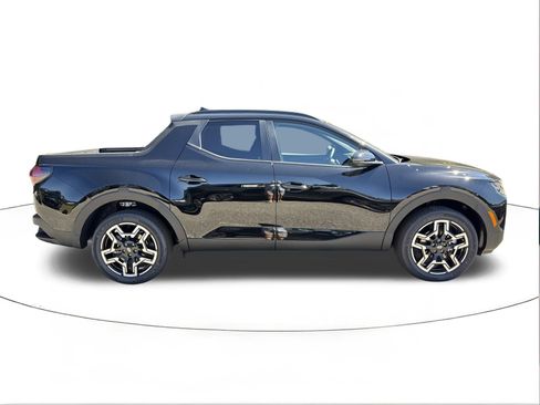 New 2026 Hyundai Santa Cruz Limited AWD/4WD image 2