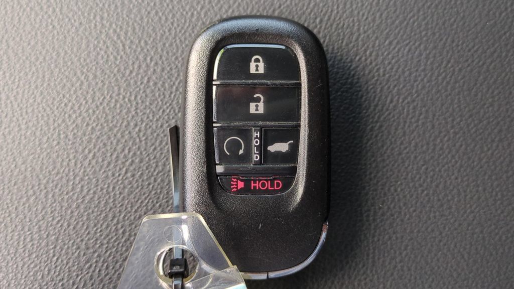 Used 2025 Honda CR-V Sport Touring image 24