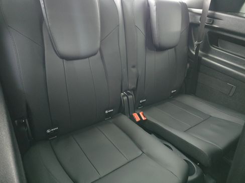 New 2026 Mercedes-Benz GLB 250 4MATIC image 12