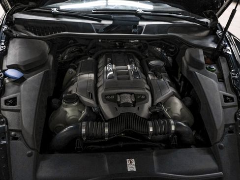 Used 2014 Porsche Cayenne Turbo S AWD/4WD image 54