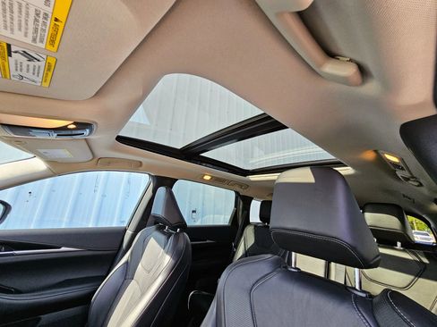 Used 2024 INFINITI QX60 Pure image 11