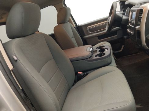 Used 2015 RAM 1500 Classic SLT image 21