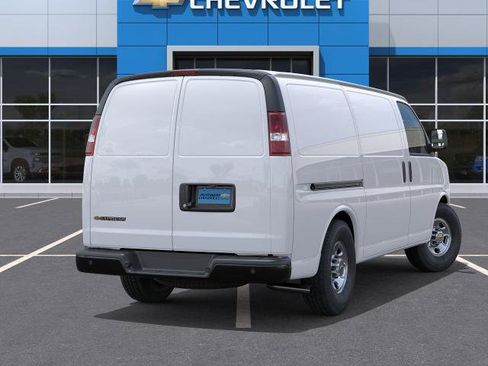 New 2026 Chevrolet Express 2500 w/ Driver Convenience Package RWD image 28