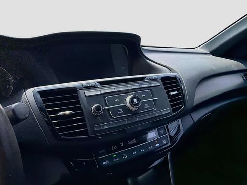 Used 2017 Honda Accord Sport Special Edition image 16