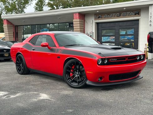 Used 2018 Dodge Challenger T/A image 1