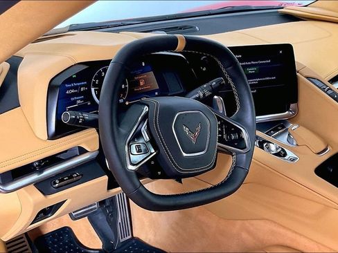 Used 2023 Chevrolet Corvette Stingray Premium Conv w/ Z51 Performance Package RWD image 15