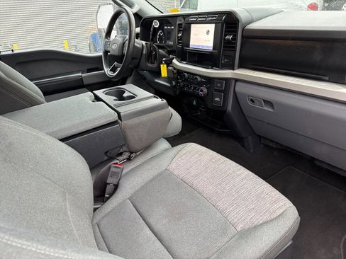 Used 2024 Ford F250 XLT w/ FX4 Off-Road Package image 15