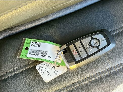 Used 2018 Ford Edge SEL w/ Equipment Group 201A image 37