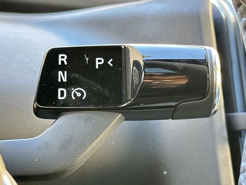 New 2025 Volvo EX30 Ultra w/ Protection Package Premier image 23