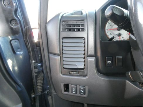 Used 2015 Nissan Titan PRO-4X w/ Pro-4x Luxury Package image 17