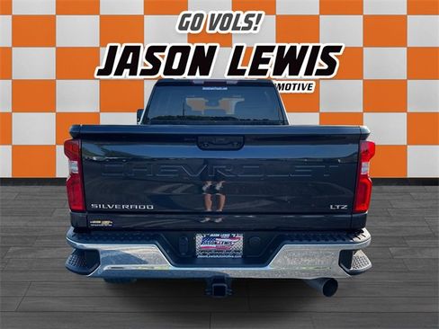 Used 2024 Chevrolet Silverado 2500 LTZ image 6