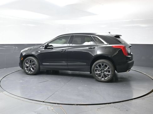 Used 2019 Cadillac XT5 Luxury w/ LPO, Black Ice Package AWD/4WD image 11