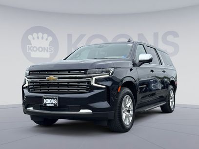Used 2021 Chevrolet Suburban Premier w/ Premium Package 2