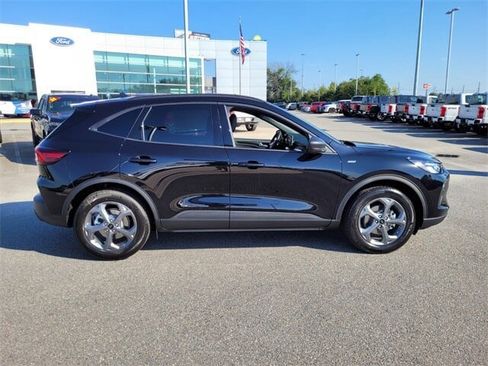 New 2026 Ford Escape ST-Line w/ Tech Pack #1 FWD image 12