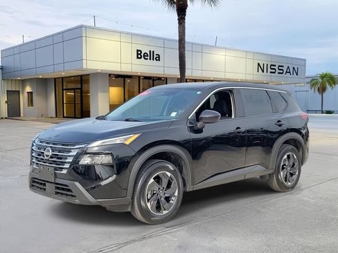 Used 2025 Nissan Rogue SV AWD/4WD image 1