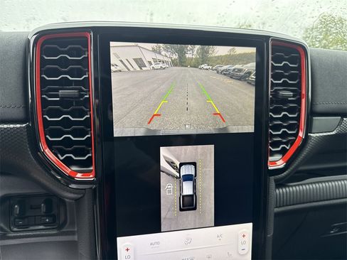 New 2025 Ford Ranger Raptor image 14