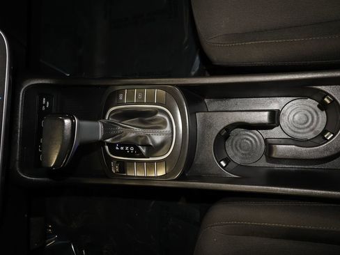 Used 2025 Hyundai Kona SEL image 14