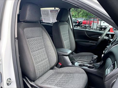 Used 2023 Chevrolet Equinox LT FWD image 7