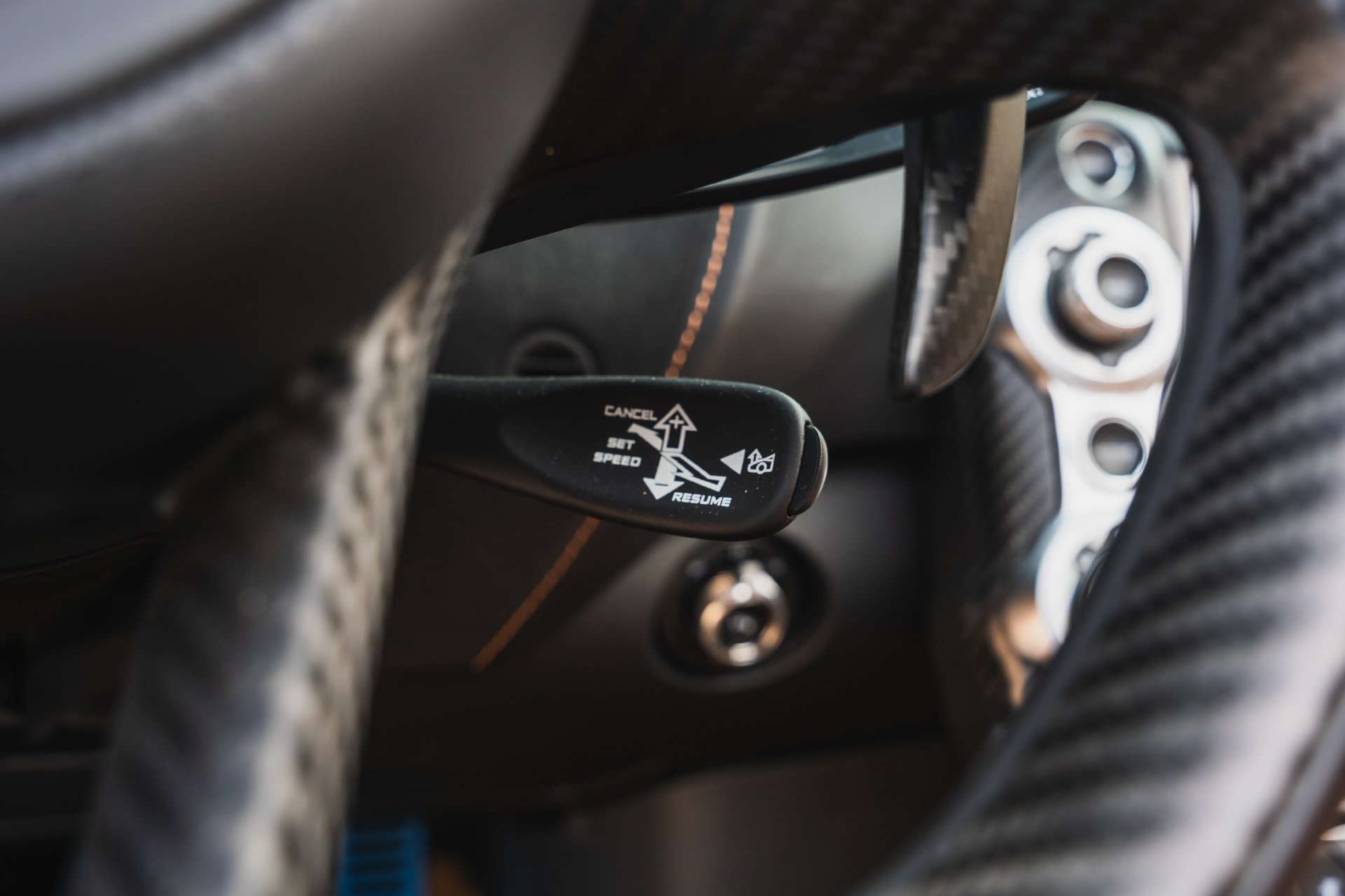 Used 2022 McLaren 765LT RWD image 47