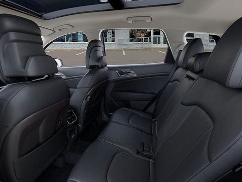 New 2026 Kia Sportage EX w/ EX Panorama Roof Package image 41