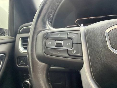 Used 2021 GMC Yukon SLT w/ SLT Premium Package AWD/4WD image 37