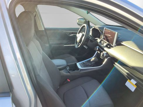 New 2025 Toyota RAV4 XLE w/ Convenience Package image 15