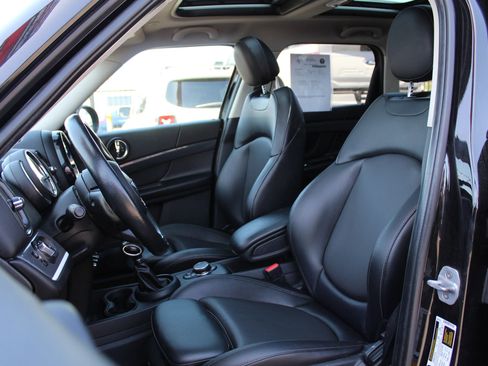 Used 2018 MINI Cooper Countryman S FWD image 10