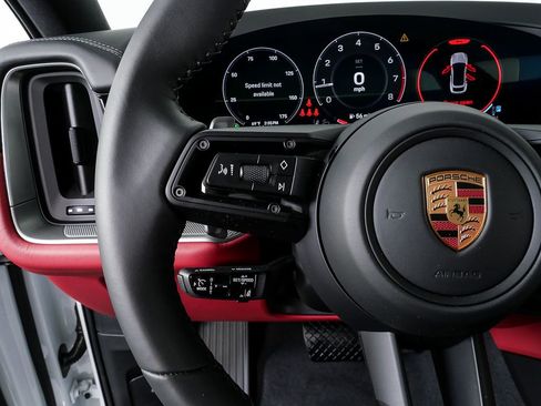 New 2026 Porsche Cayenne Coupe image 10