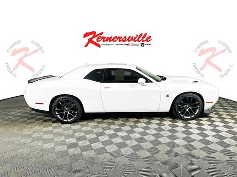 Used 2021 Dodge Challenger R/T Scat Pack w/ Plus Package image 8
