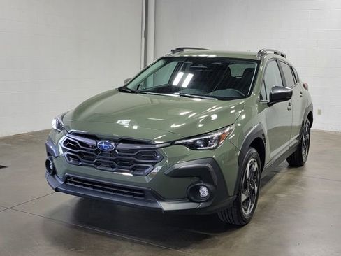 Used 2026 Subaru Crosstrek 2.5i Limited AWD/4WD image 2