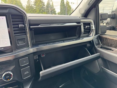 Used 2025 Ford F250 Lariat w/ Chrome Package AWD/4WD image 71