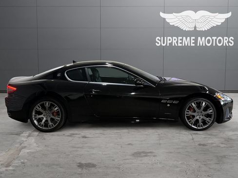 Used 2018 Maserati GranTurismo MC RWD image 5