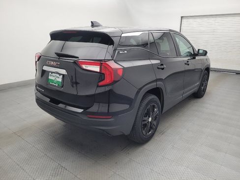 Used 2024 GMC Terrain SLE AWD/4WD image 9