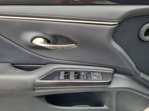 Used 2019 Lexus ES 350 w/ Accessory Package 2 FWD image 7