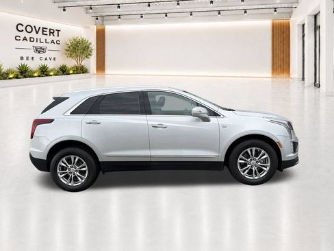 Used 2020 Cadillac XT5 Premium Luxury FWD image 12
