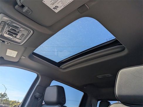 New 2026 GMC Sierra 3500 Denali w/ Denali Reserve Package image 20