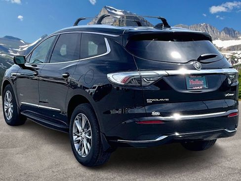 Used 2022 Buick Enclave Avenir w/ Avenir Technology Package AWD/4WD image 13