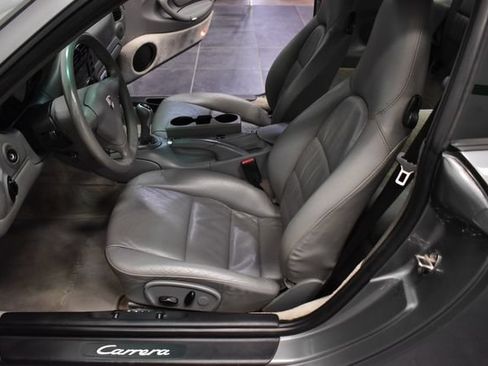 Used 2003 Porsche 911 Carrera RWD image 21