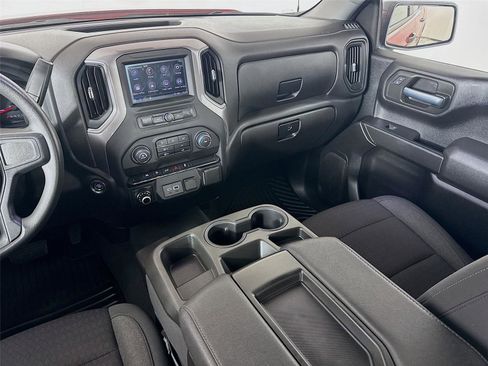 Used 2022 Chevrolet Silverado 1500 Custom image 22