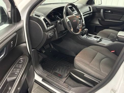 Used 2016 GMC Acadia SLE FWD image 13