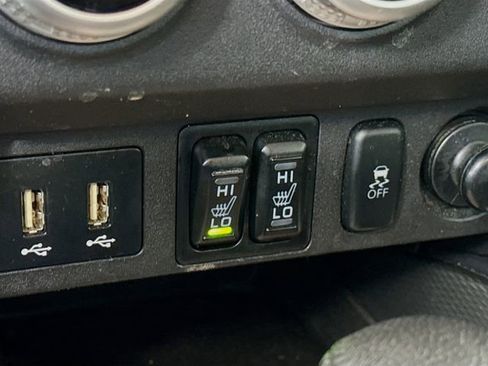 Used 2020 Mitsubishi Outlander Sport SE image 19