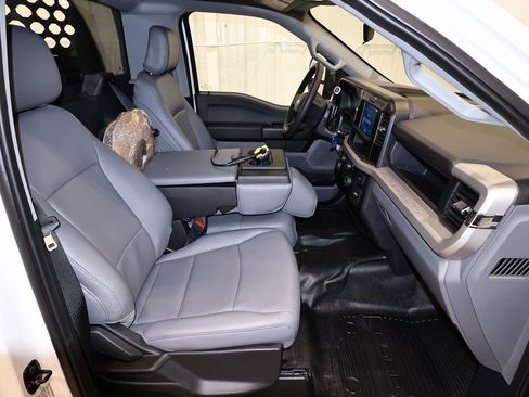 New 2025 Ford F350 XL w/ XL Chrome Package image 11