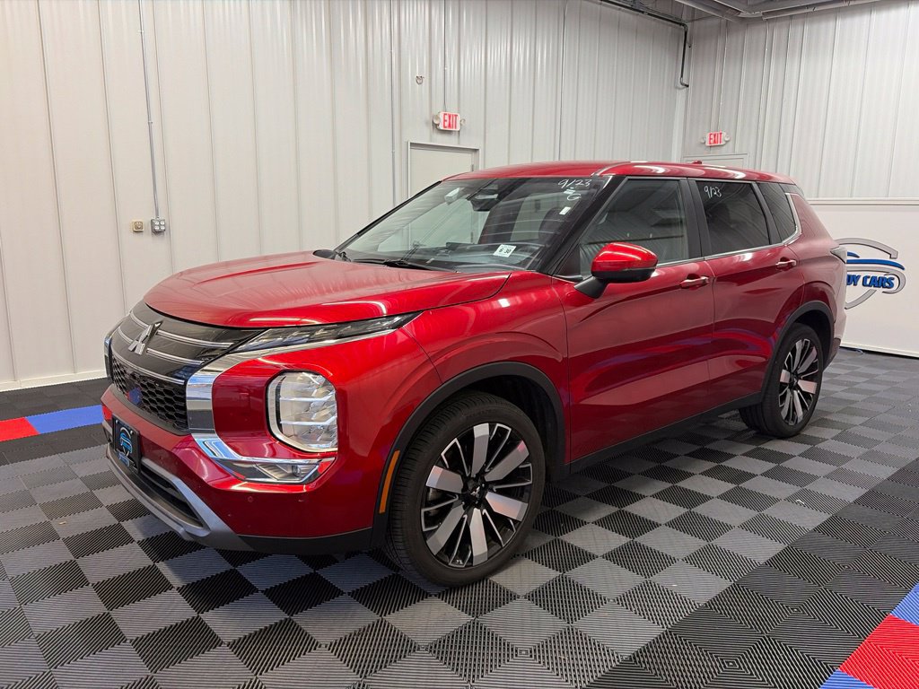 Used 2025 Mitsubishi Outlander SE AWD/4WD image 6