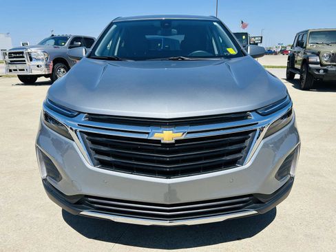 Used 2024 Chevrolet Equinox LT w/ LPO, Floor Liner Package FWD image 32