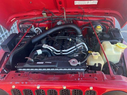 Used 2000 Jeep Wrangler Sport image 15