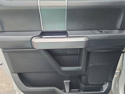 Used 2019 Ford F150 XLT w/ Equipment Group 302A Luxury image 25