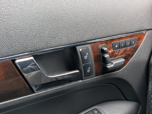 Used 2011 Mercedes-Benz E 350 Coupe image 17