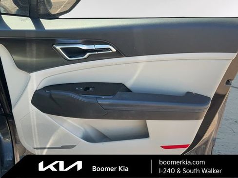 Certified 2024 Kia Sportage EX FWD image 10
