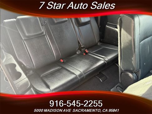 Used 2017 Toyota Highlander XLE image 19